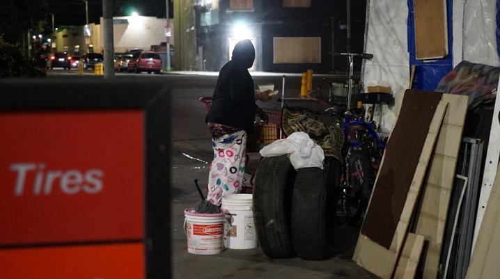 用最平静的语气说出“仅有50万”，这句话说出来就很恐怖了…


真正值得警惕的，