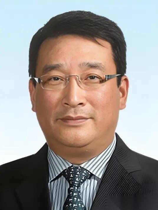 原中国兵器装备集团副总经理刘卫东一审被判刑13年，他还曾35岁就当东风公司副总经