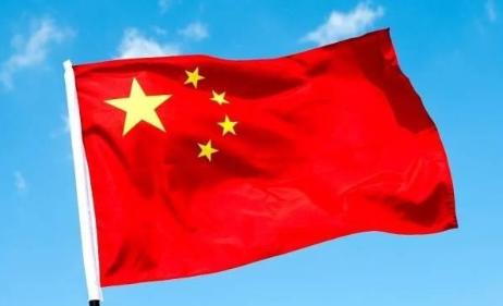 目前中国的最大问题，不是台湾问题，不是与美国的问题，也不是与日本问题，中国如今最