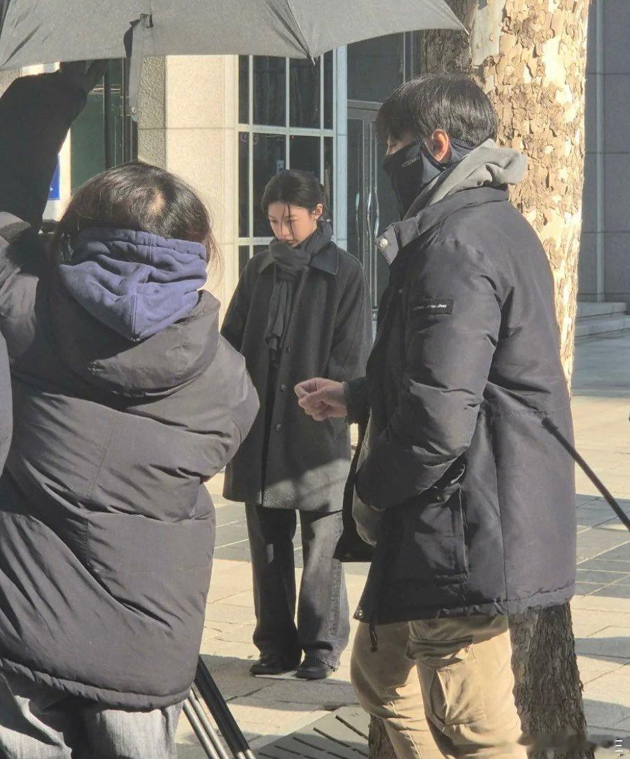 高允贞 《每个人都在和自己的无价值做斗争》新路透～ 