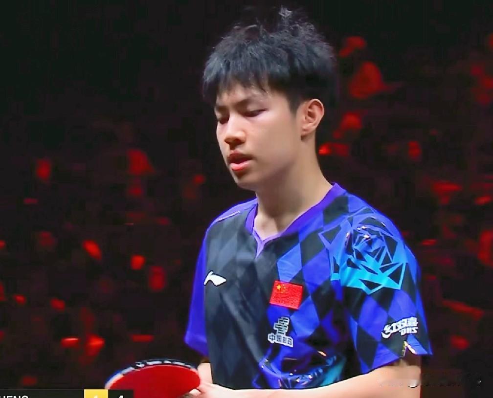 险胜林钟勋！16:14，黄友政拿下决胜局！
决胜局，林钟勋两个反手位发球抢攻得分