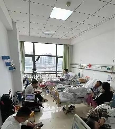 医院看到这一幕，不得不说 惊呆了