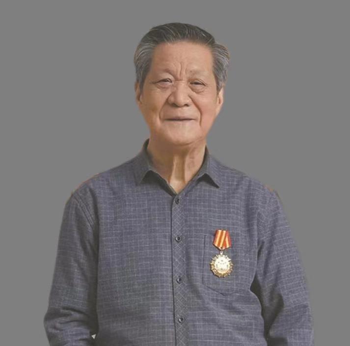 吴顺清（1949年生），湖北荆州人，2023年“大国工匠年度人物”，中国文物保护
