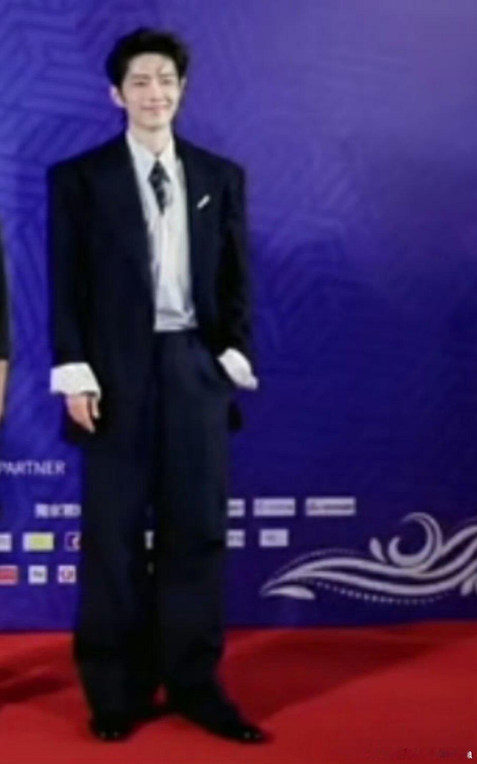萌素惹小像素人 