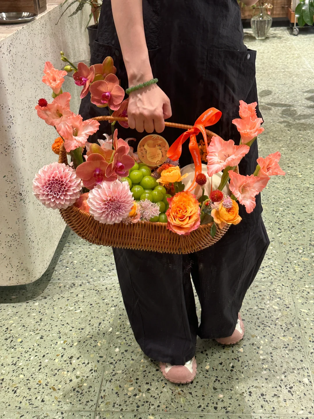 好看又好吃，暖暖的中秋花果篮🧺