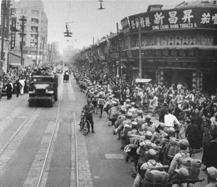 1949年上海公安局长人选迟迟未定，陈赓向陈毅建议：特科神枪手或许能胜任这个重要