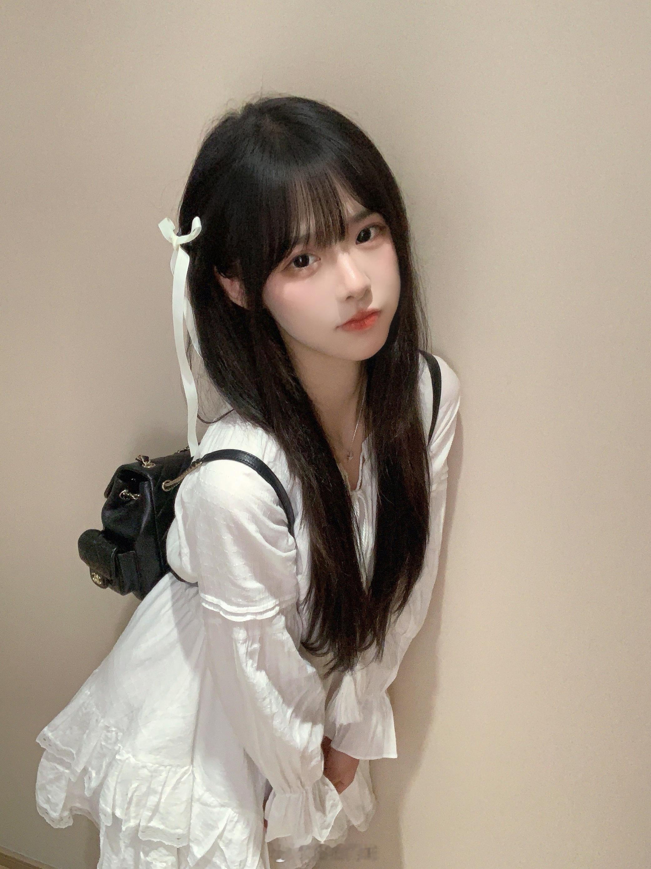 才不是乖乖女૮₍ꐦ -᷅ ⤙ -᷄ ₎ა ​​​