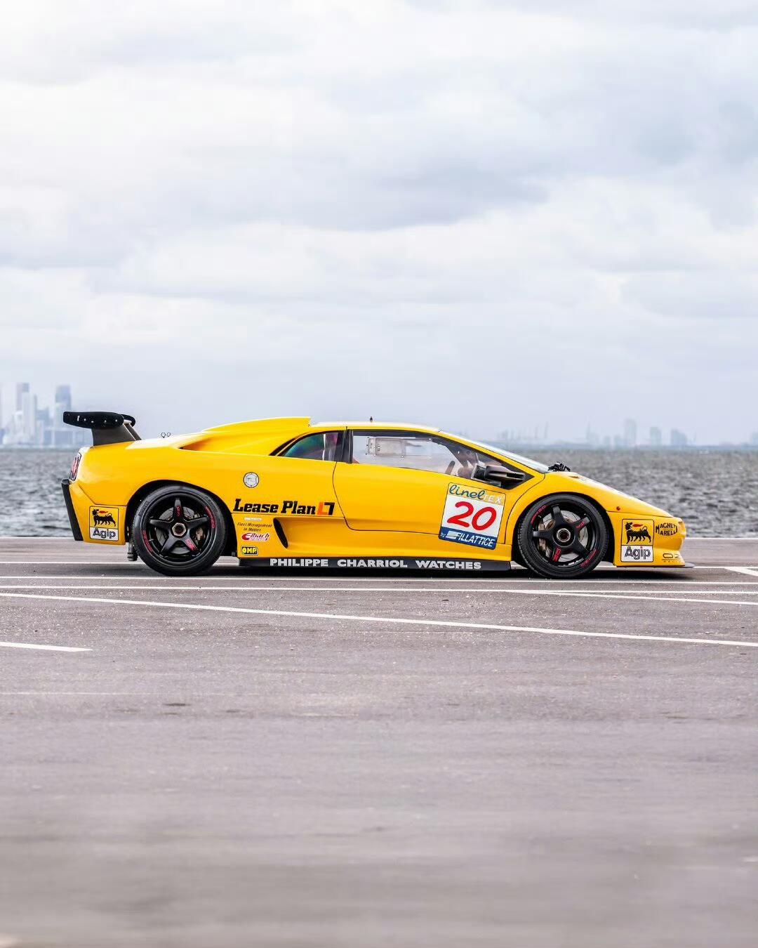 【魔鬼中的魔鬼—兰博基尼Diablo SV】在兰博基尼的历史长河中，有一个名字如