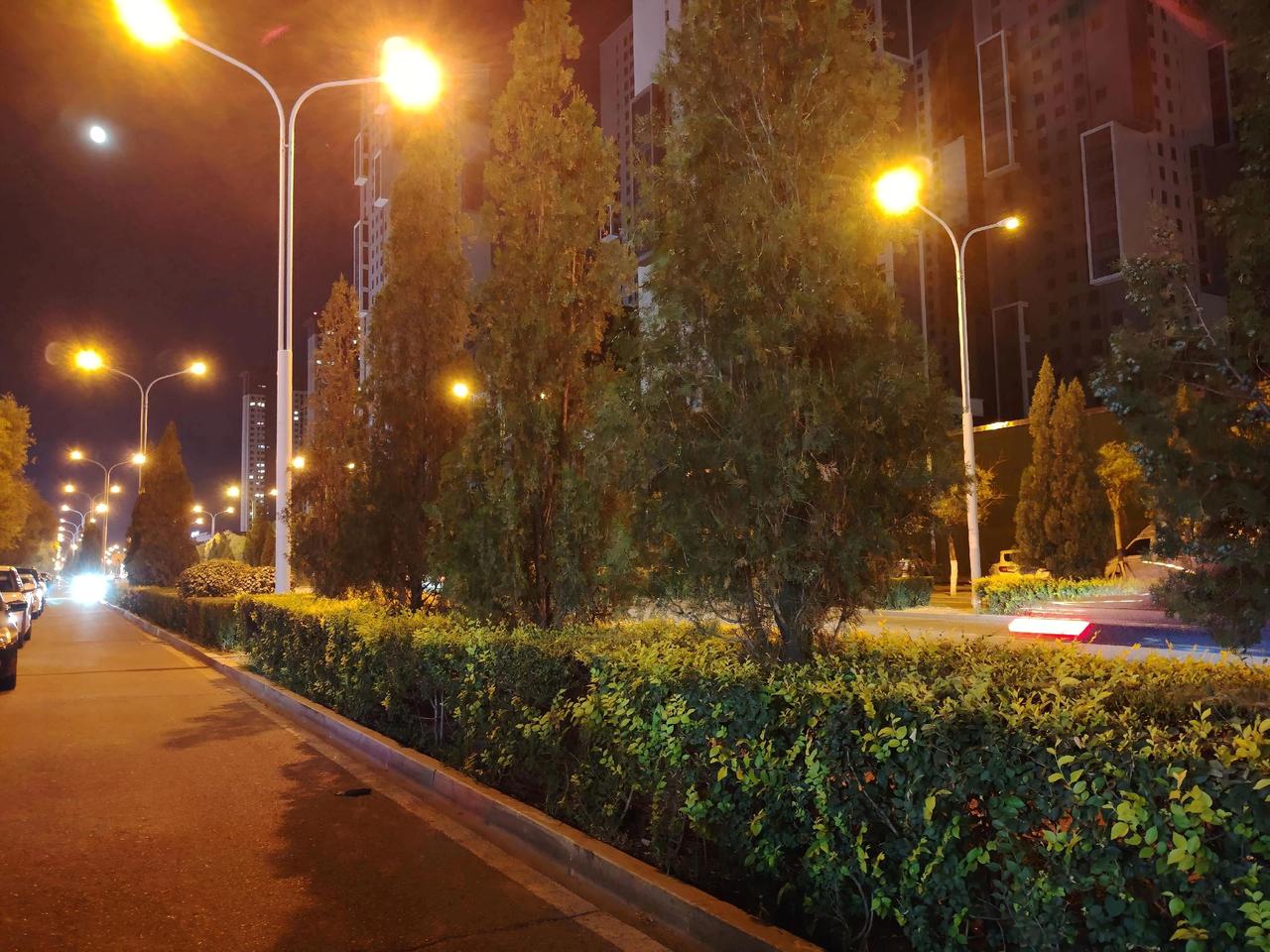 开启美好夜色夏日，，，，，停滞快五十天的健步走，今天重启夏日夜晚健步走模式，锻炼