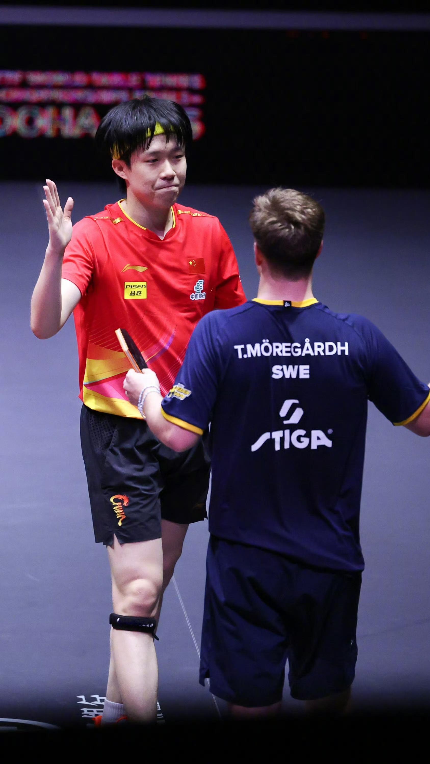 王楚钦vs莫雷加德 大头4比1击败小莫，也算是把之前颜面找回来了！我说要相信大头