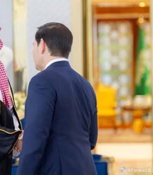 美媒，美国特朗普总统表示反对石油老板向乌军提供援助美国国务卿马可·卢比奥代表唐纳