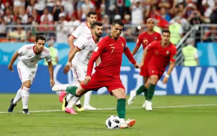 克里斯蒂亚诺·罗纳尔多是 FIFA 世界杯历史上唯一一位在对阵西班牙队的比赛中完