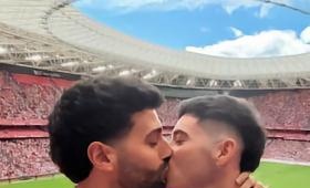 毕尔巴鄂竞技近日邀请两位球迷为青训球员开展反LGBT恐惧症讲座，此举标志着西甲俱