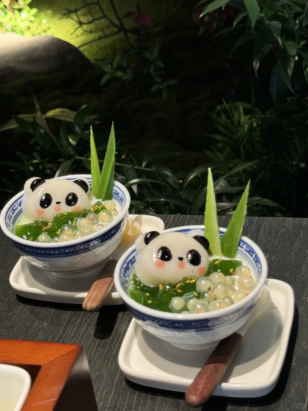 立冬了，在成都吃到了热呼呼的椰浆鸡