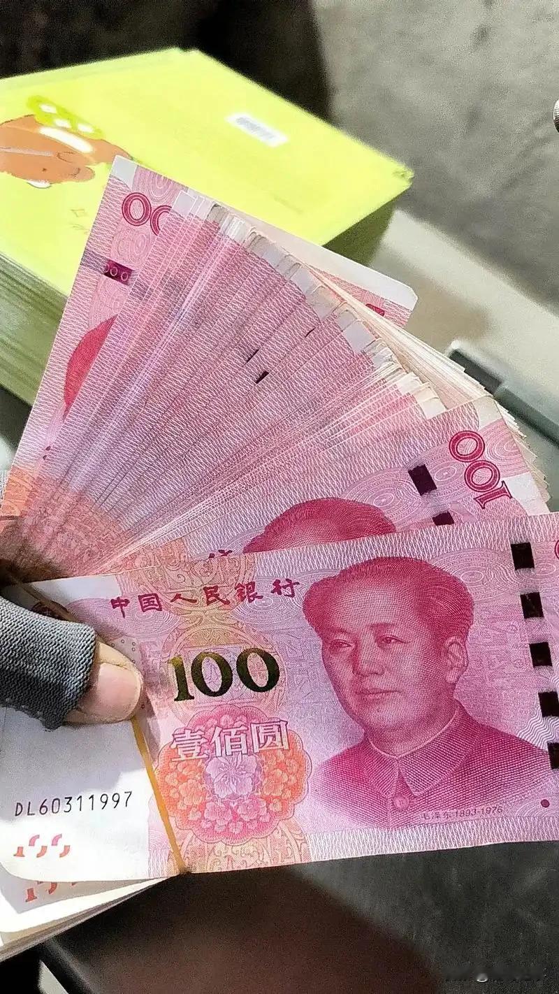 谁说发现金不好使的出来走两步
   台湾、新加坡、美国都给老百姓发现金或者计划发
