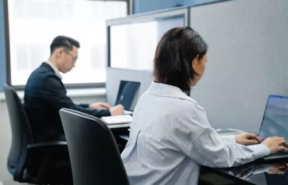 药企培训记录还在用Excel凑？魔方网表TMS一人不漏自动盯