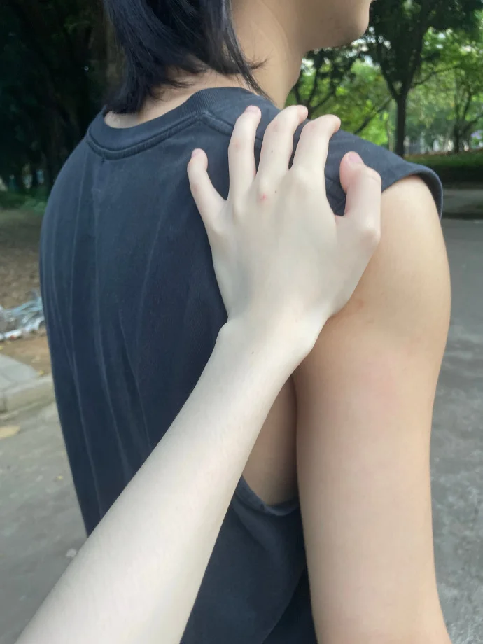 没p，男朋友说我白的像女鬼…