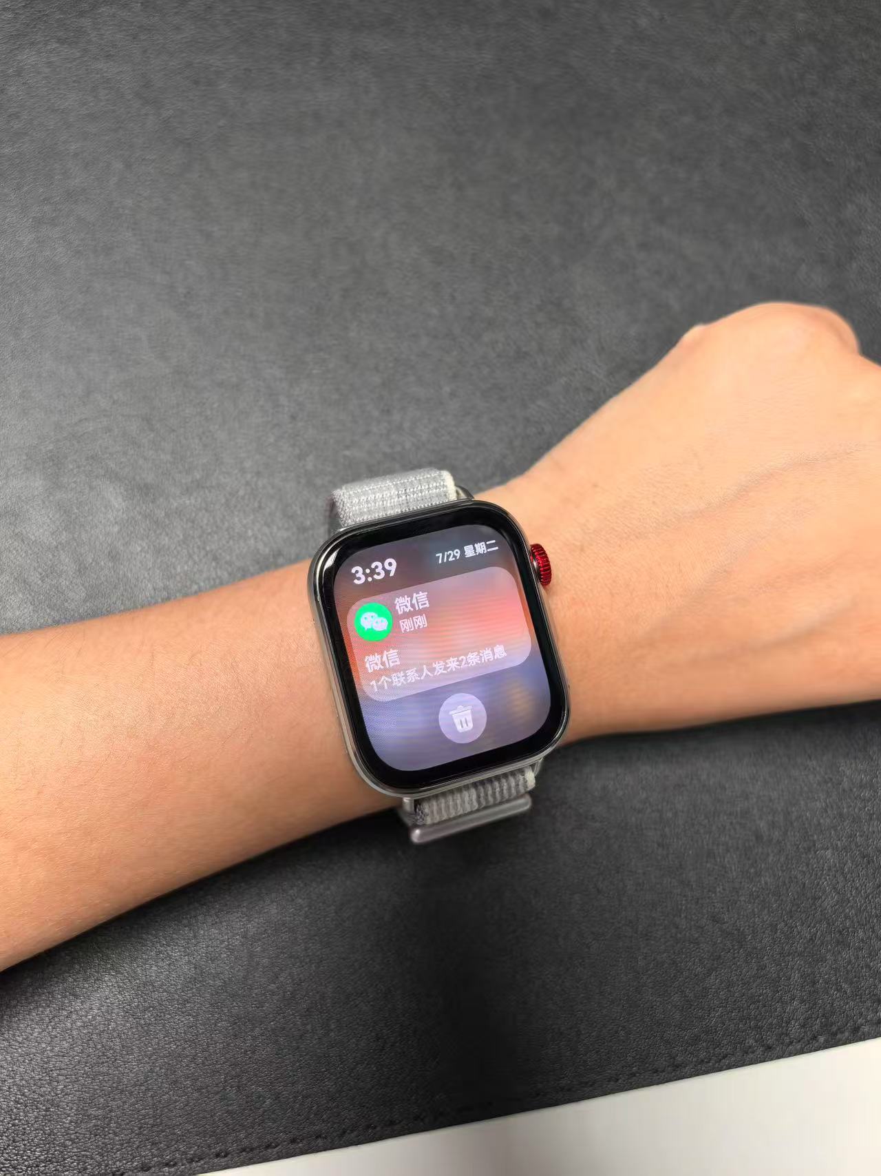 华为WATCH FIT4不仅是运动性能强大，日常生活中门禁、支付、消息提醒，还有