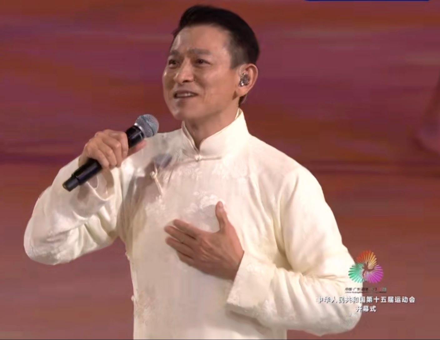 华仔来了！刘德华再唱中国人一首《中国人》含金量太高了！[666] 全运会开幕式 