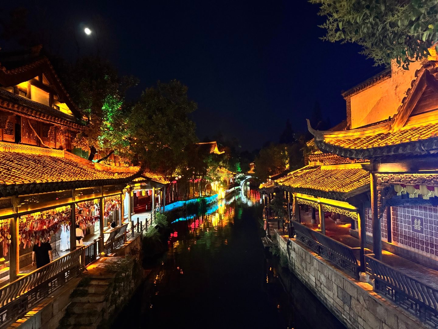 来枣庄赴一场硬核工业之旅别只逛传统古城，枣庄新式工业文旅超值得打卡！走进欣旺达无