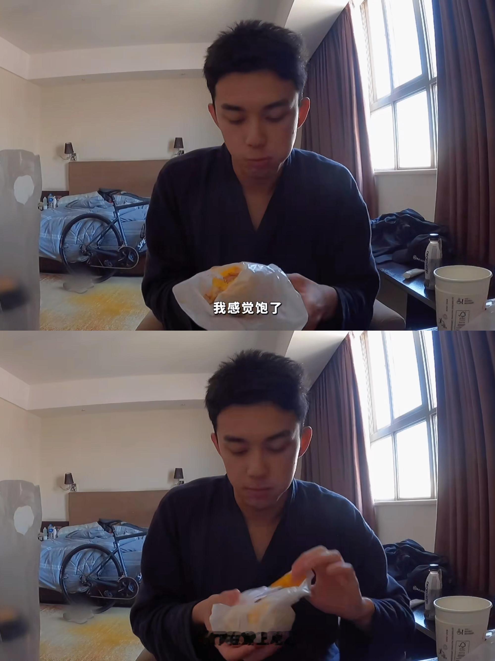 吃河南饭馆之前在酒店吃早餐的吴磊 第二个汉堡吃一半就觉得饱了 完了随口就来一句：