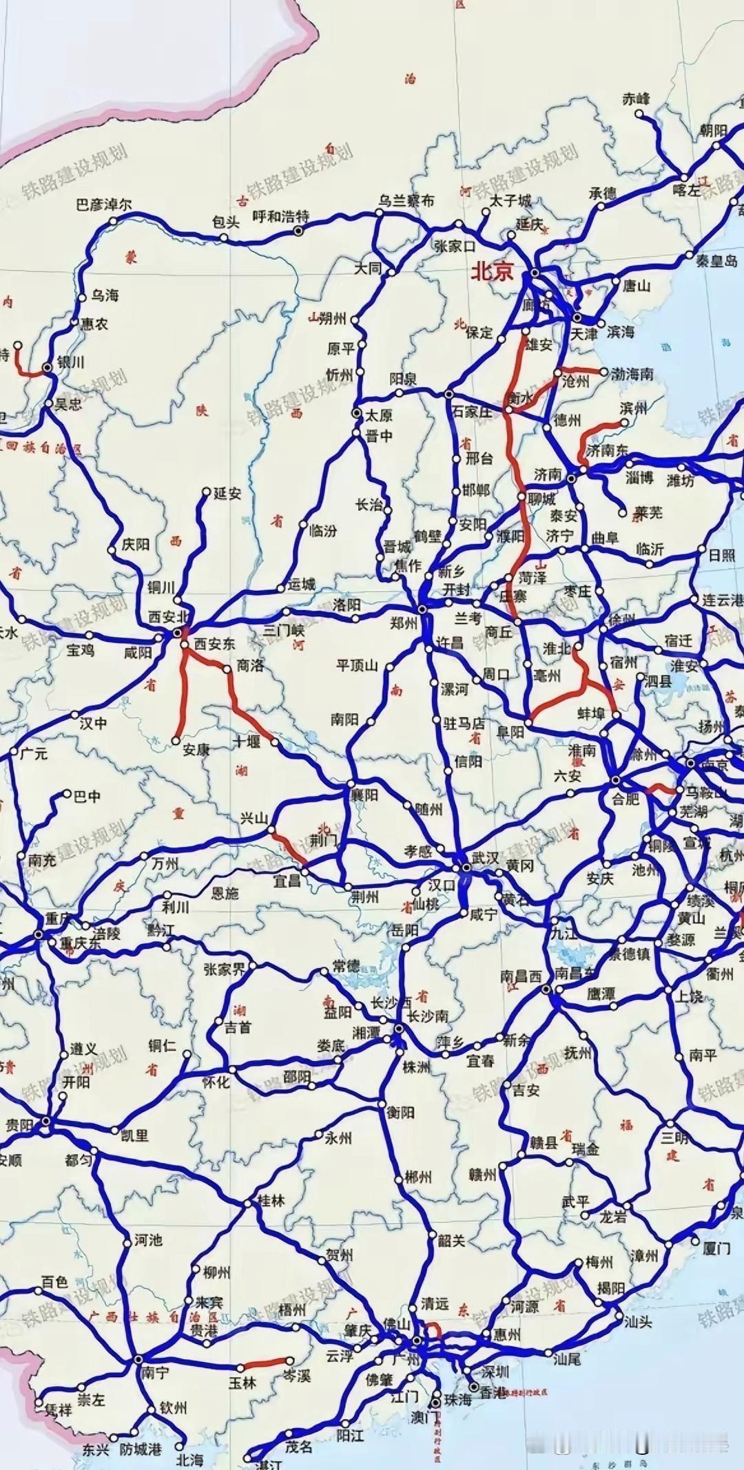 打开中国高铁通行图，衡阳东向高铁缺失的问题太明显了。就说衡井吉高铁，它西起衡阳，