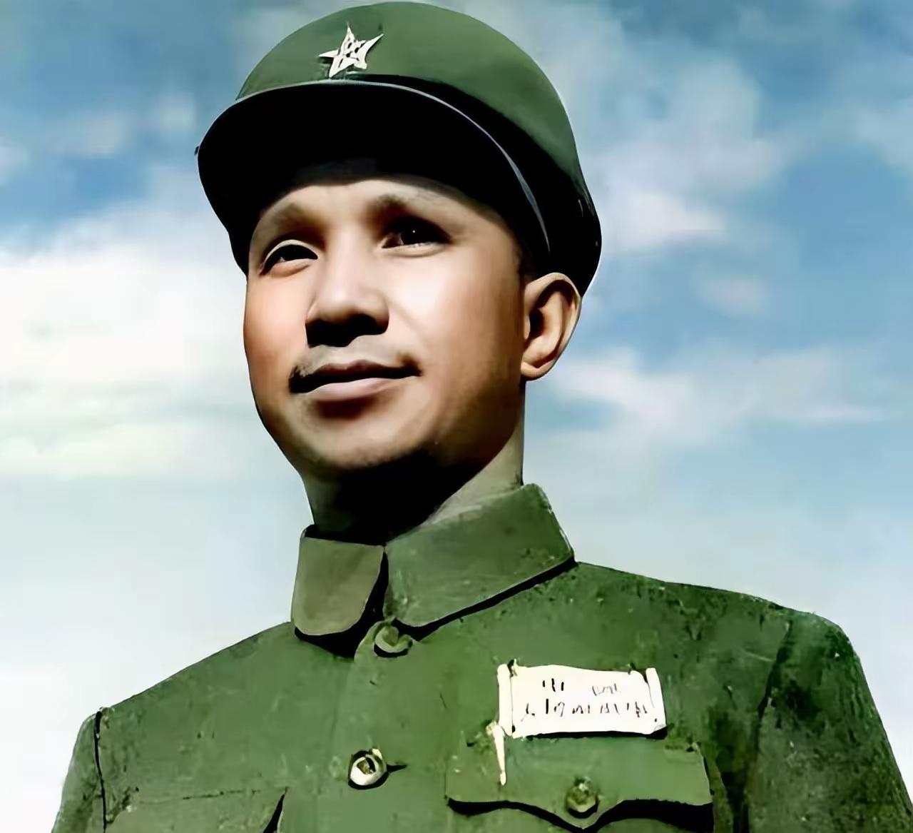 孟良崮未解之谜：华野撤离时已大伤元气，敌军为何不敢追击？






1947年