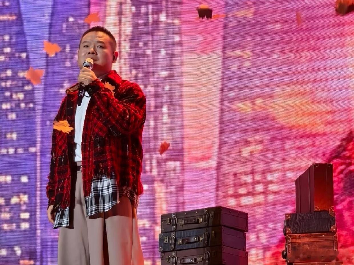岳云鹏你有没有为美食拼过命岳云鹏为饭豁出去了 谁能料到一碗改造后的剩饭，能让岳云