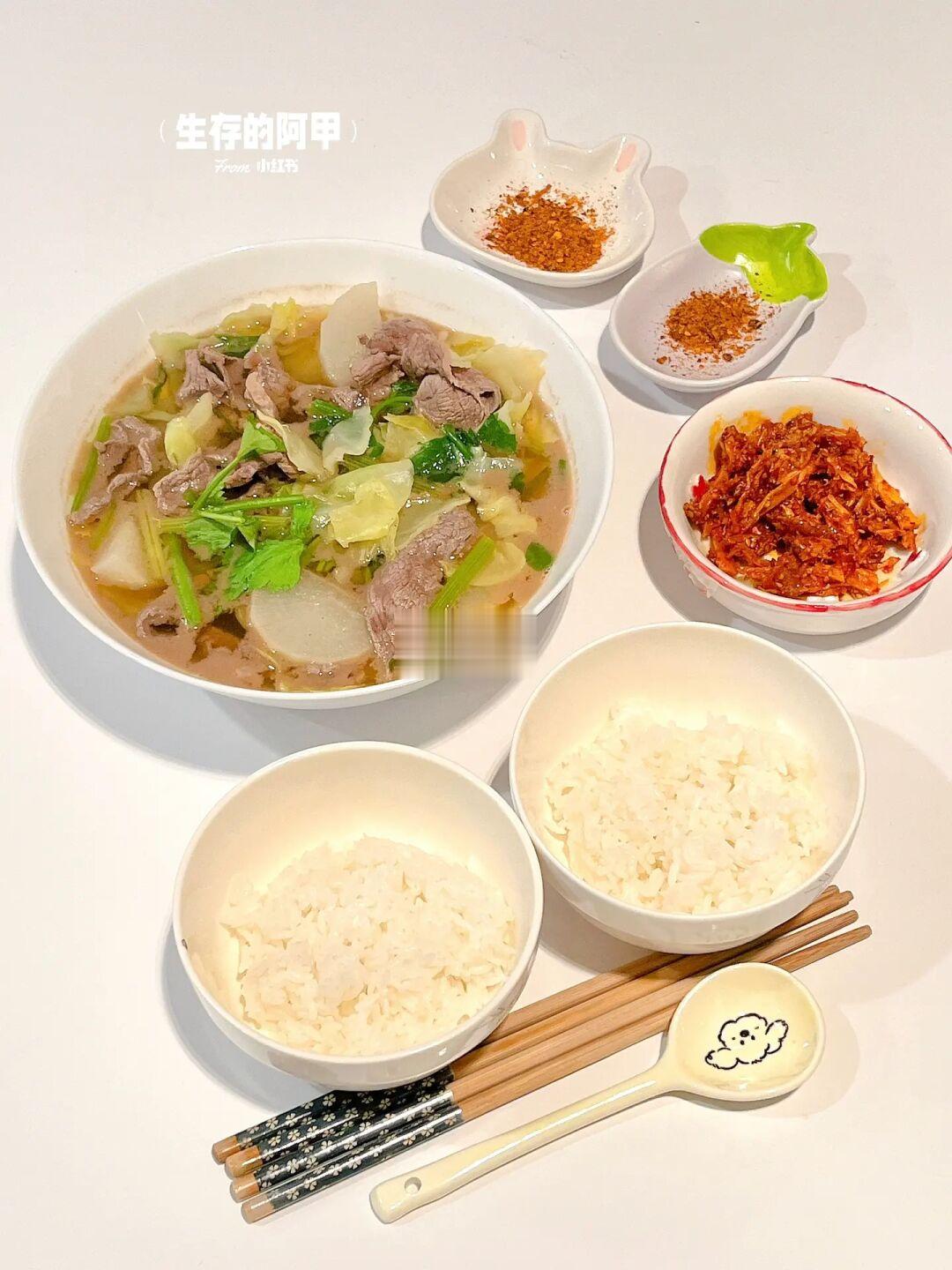 二人食🍲开饭啦～晚餐自制跷脚牛肉😋