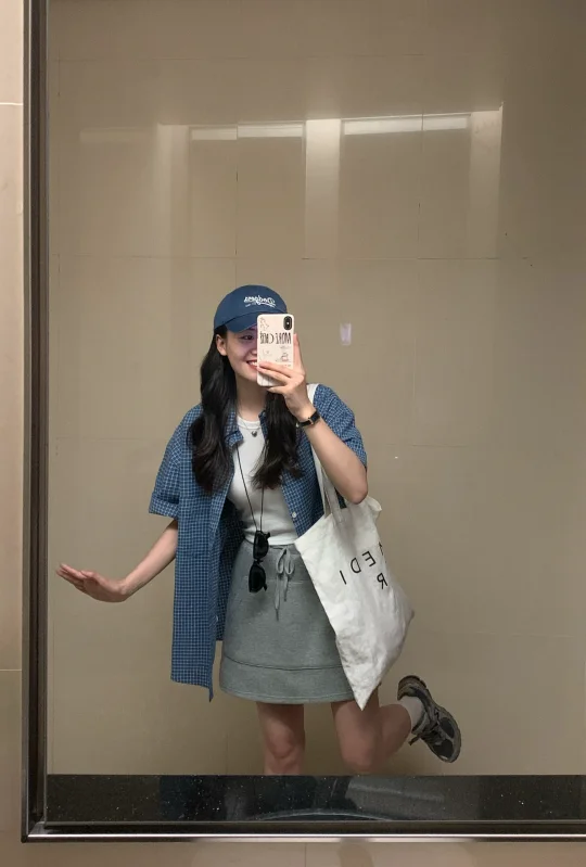📘美式格纹叠穿，少年感拉满～