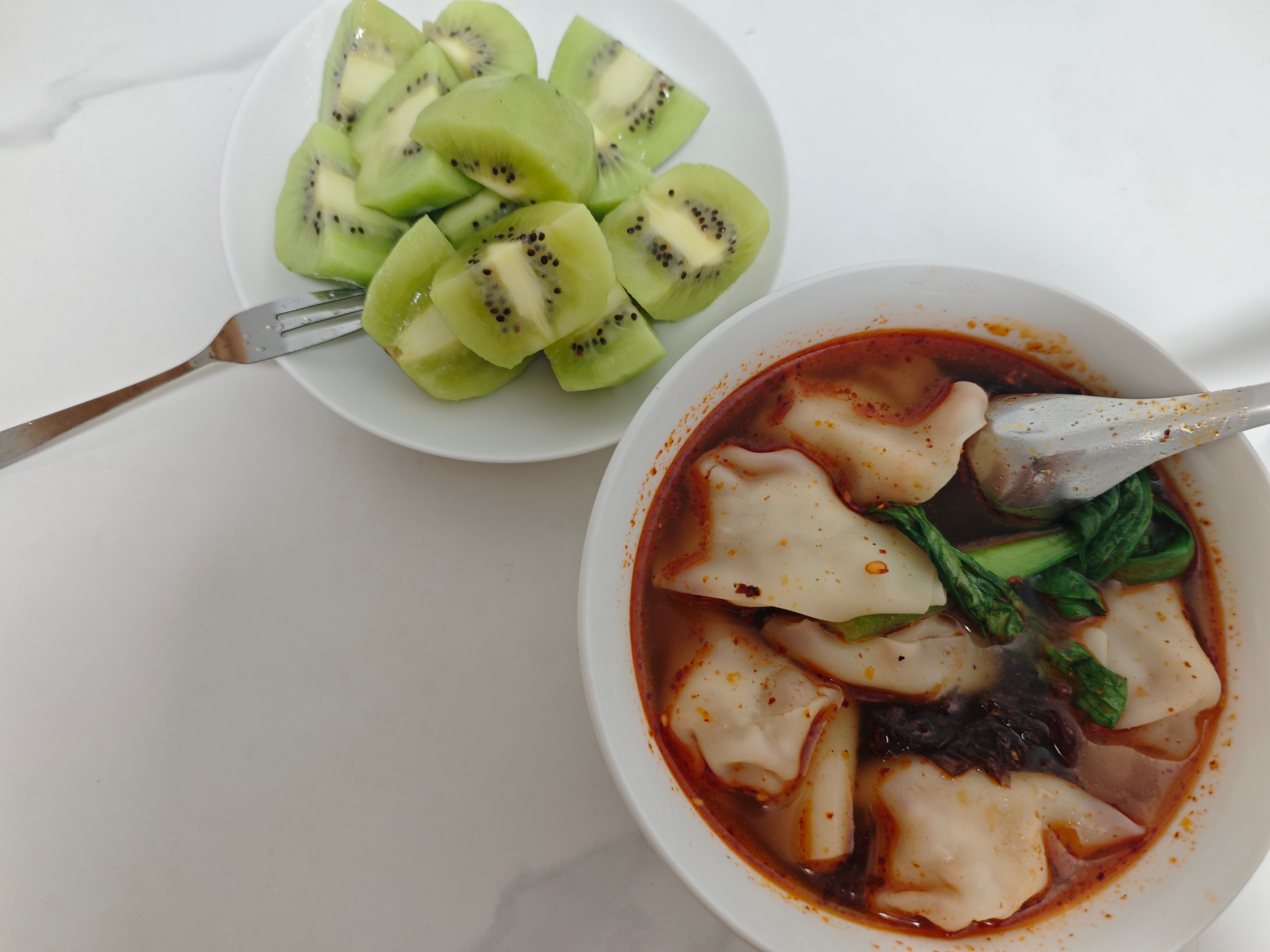 吃个自己🥝 ​​​