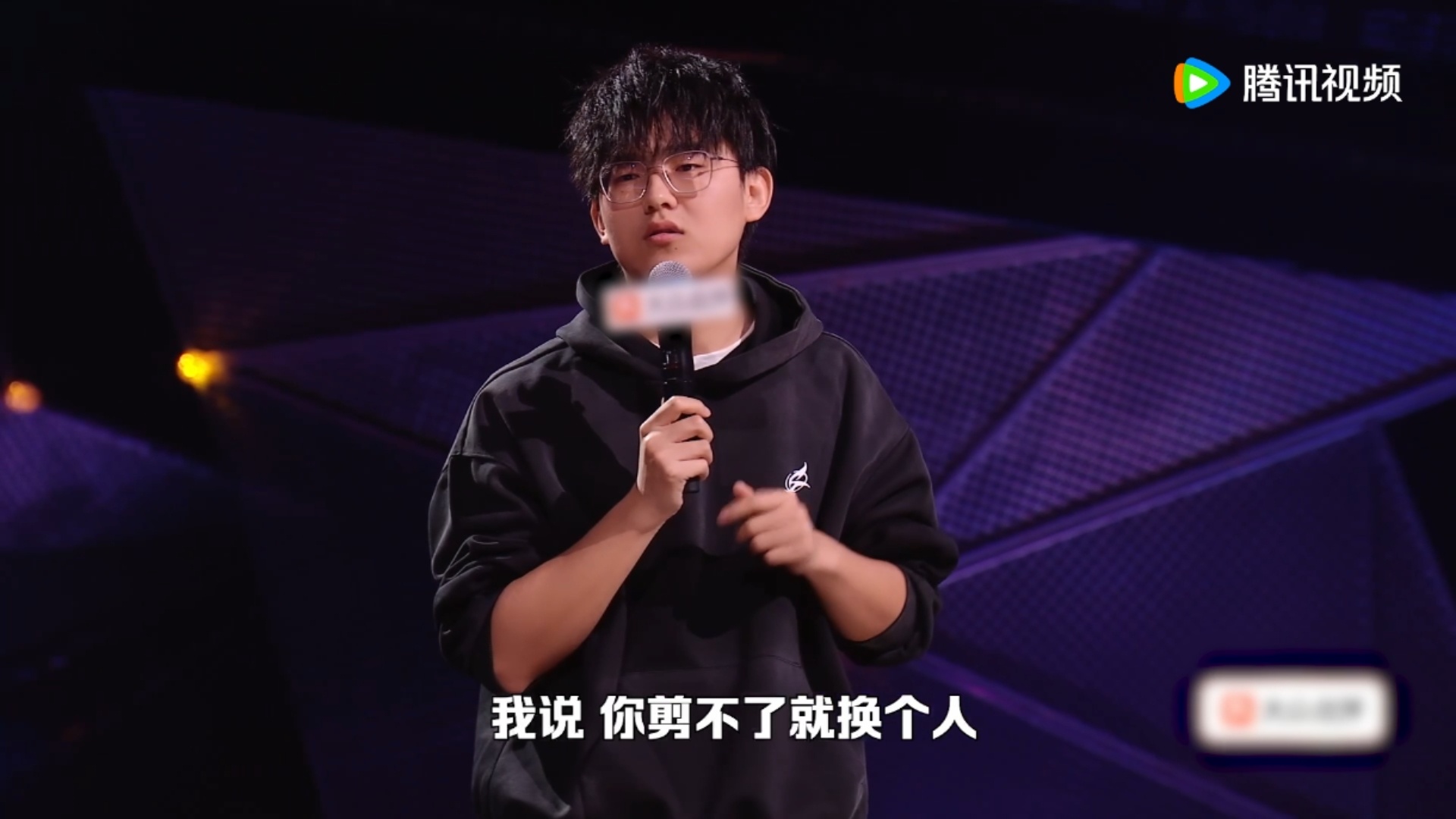到底谁说的高寒长的像刘昊然脱友爆笑乌龙名场面来袭，高寒听信只差发型就能复刻刘昊然
