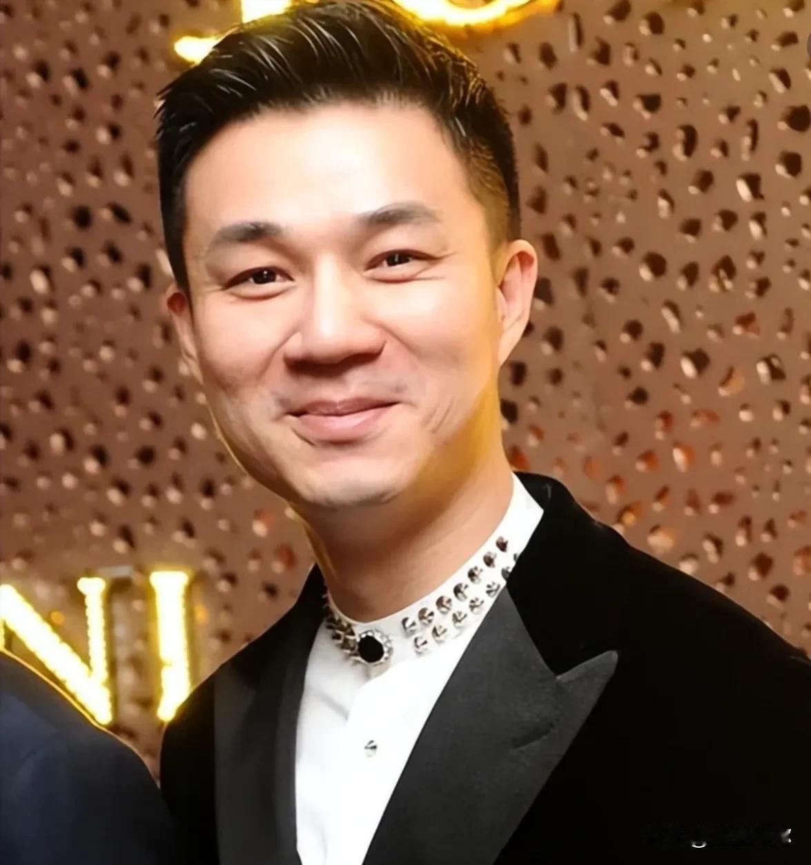 每当汪小菲和大S那些破事在网上没完没了的时候，我就会感叹许雅钧的智慧。他日子实在