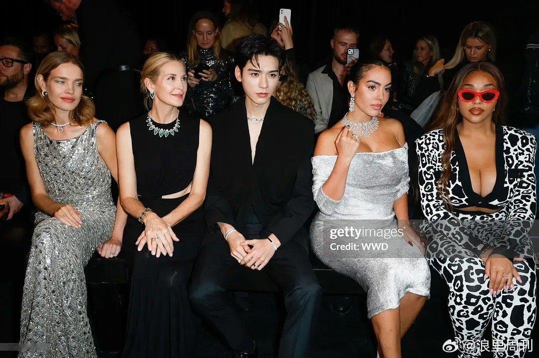 龚俊这次的时装周状态怎么样[嘘] ​​​