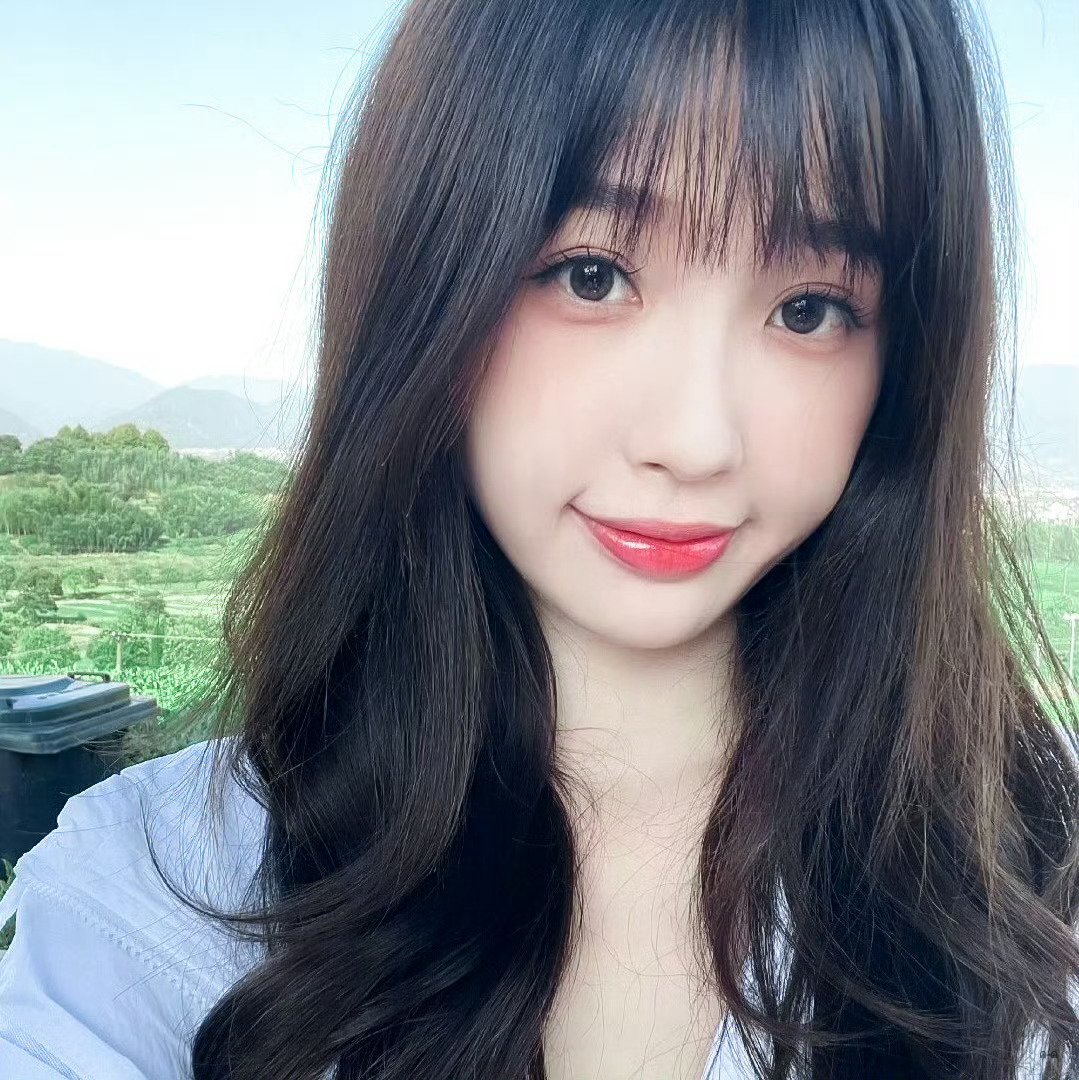 今天可以一毛💰抽星光卡 有需求的鱼丝可以冲[爱慕] ​​​