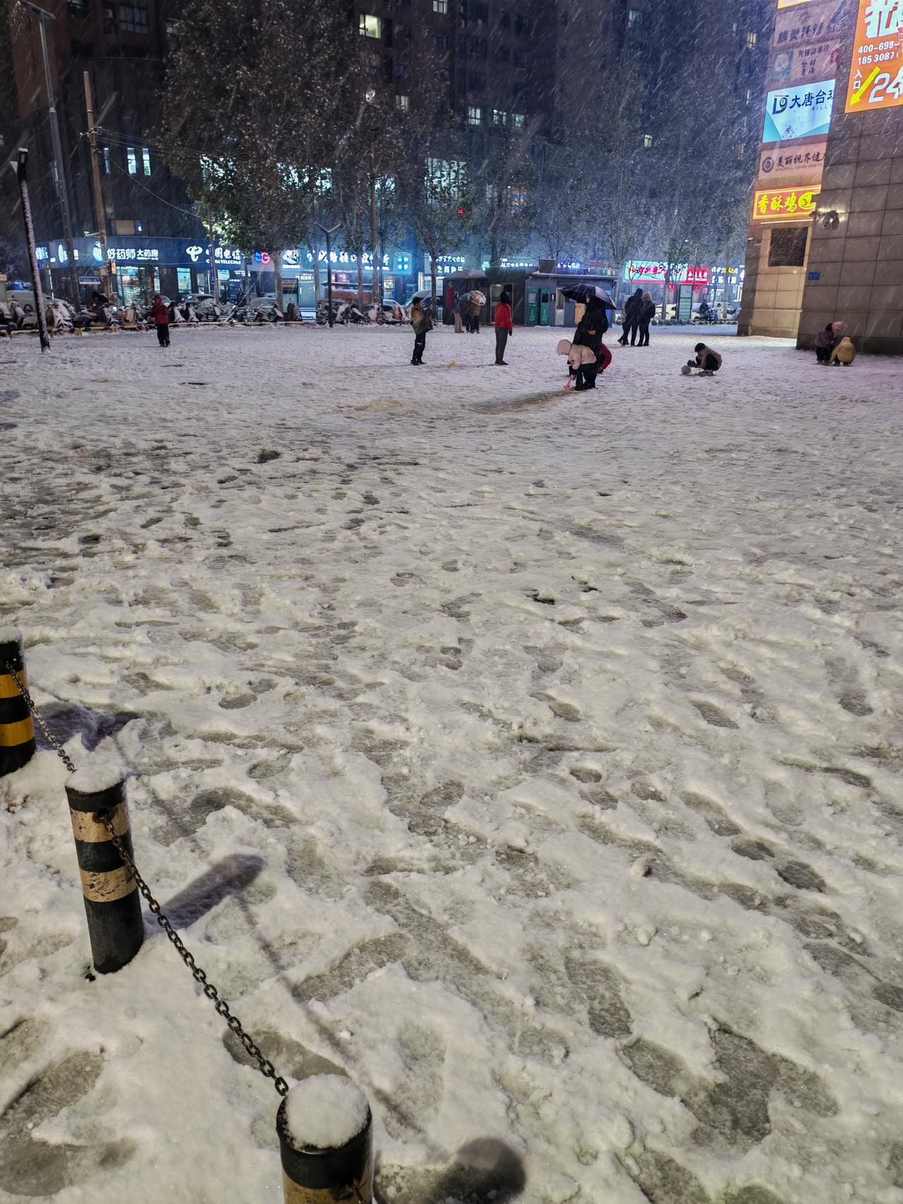 晒图笔记大赛郑州下雪了！