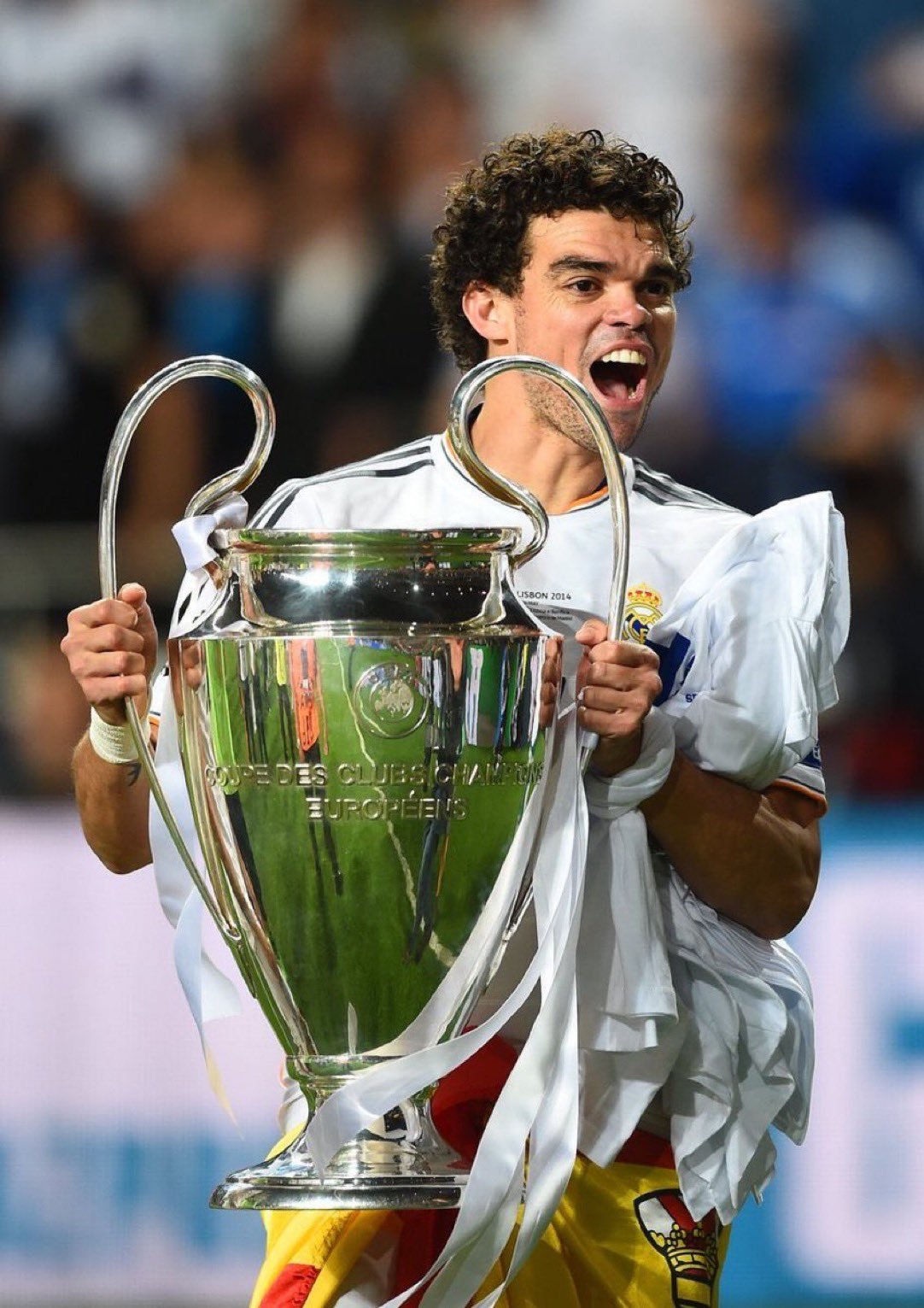 #皇马[超话]##佩佩退役# 佩佩在皇马的10年一代圣僧 ​​​