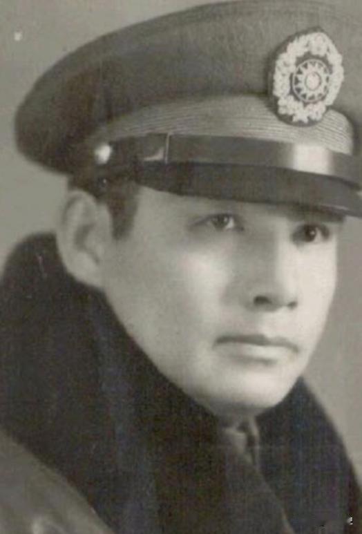 1947年，孟良崮一战，张灵甫死在了山间石洞旁，战后粟裕心怀敬重，下令以礼厚葬，