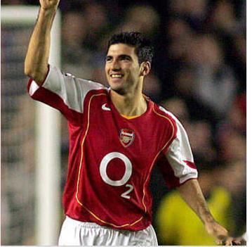 【英超切尔西首发：托雷斯领衔攻击线】北京时间12月2日，英超第13轮，切尔西主场