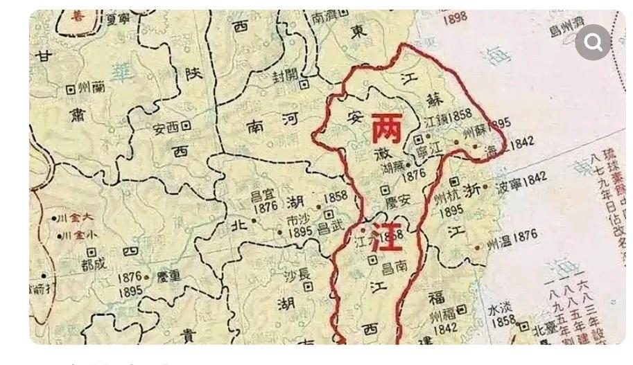 两江总督设立于清朝。
顺治四年（1647年），顺治帝设置江南江西河南三省总督，驻