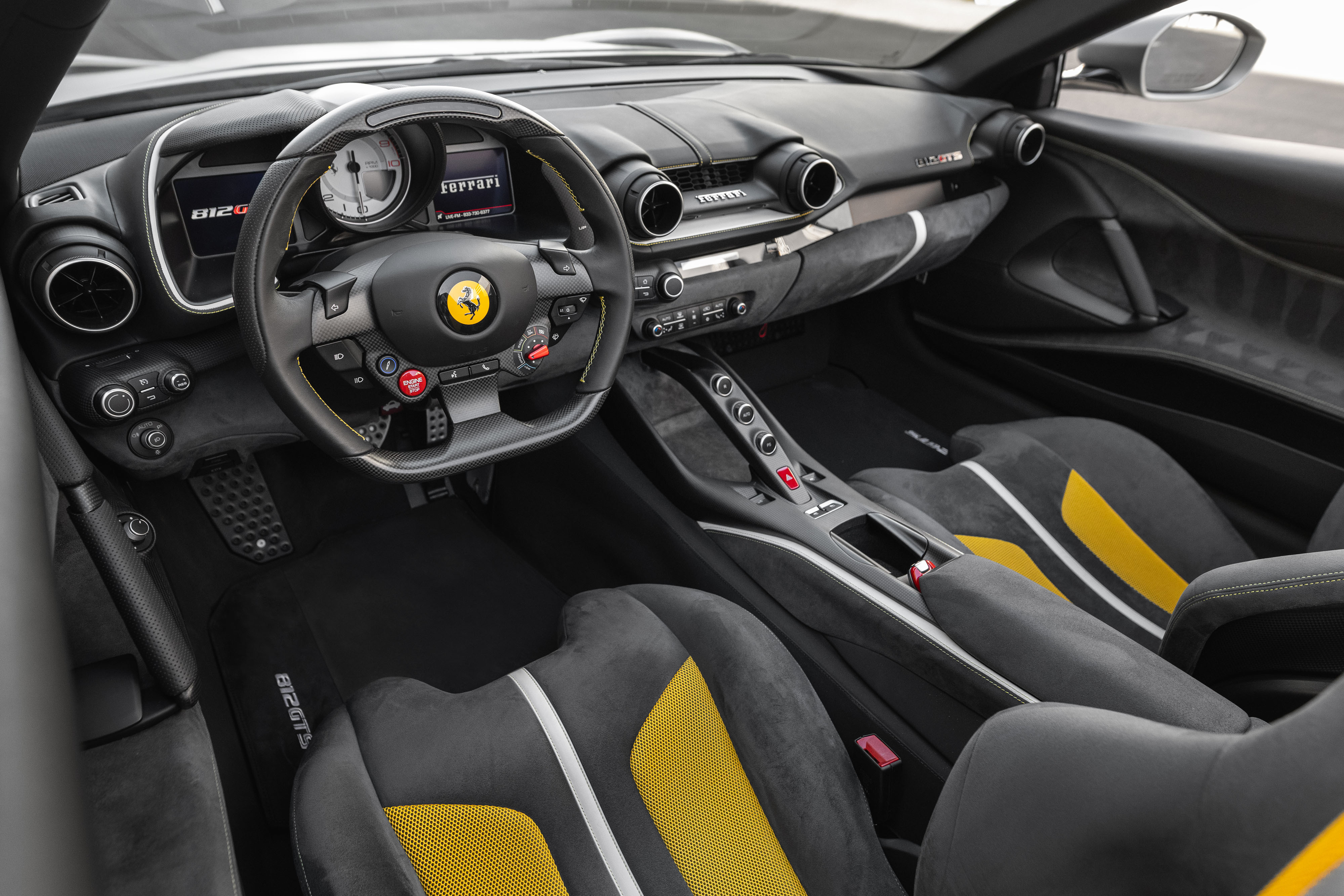 Ferrari 812 GTS Tailor Made 