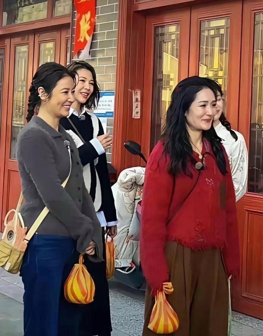 没有美颜蔡少芬居然是最漂亮的！ ​​​