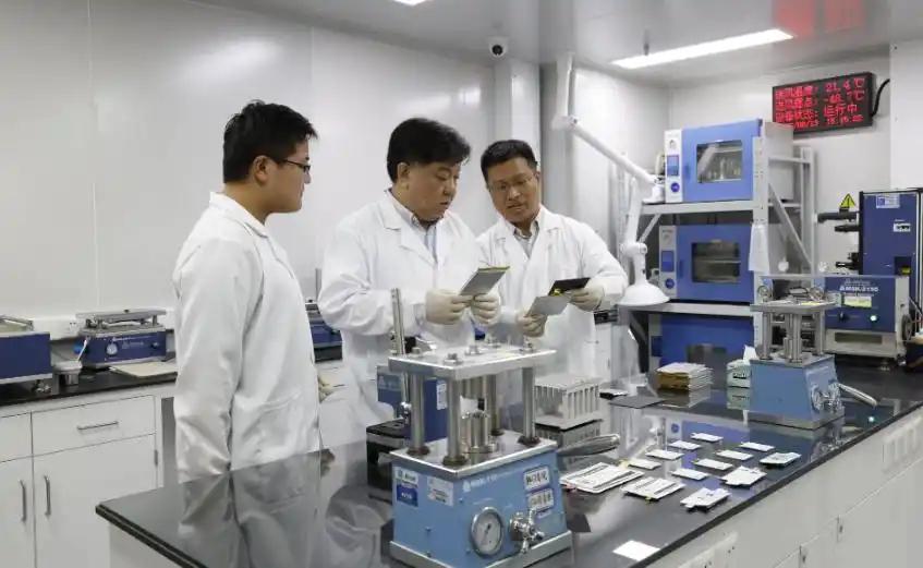 如果不是德国媒体将事实公开，还不知道要有多少国人被蒙在鼓里。

德国媒体自己说的