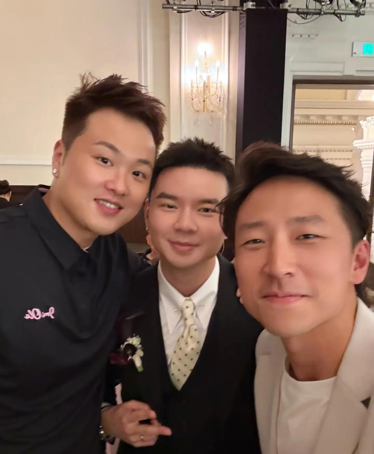 终于明白孟铎为什么敢在自己的访谈节目中重击广东宏远了！看看他强大的朋友圈人脉就明