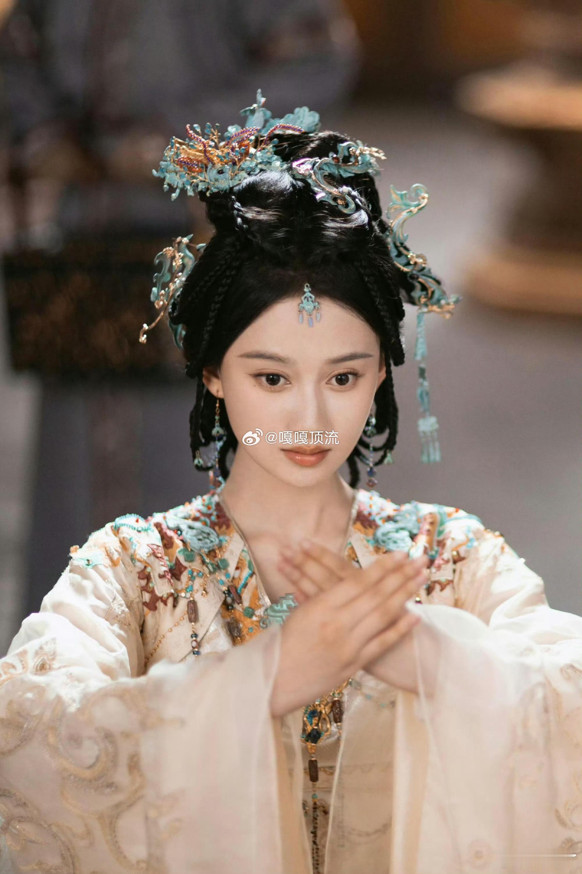 夏梦这朵00花藏不住了 夏梦在《一笑随歌》里简直大放异彩，凤戏阳细腻转变被她精准
