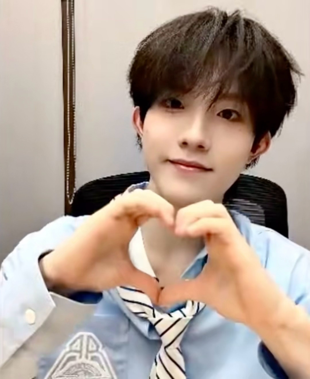 苏新皓好萌苏新皓完全就是人间萌物