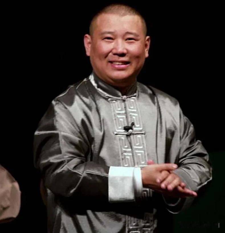 郭德钢篡改微山湖上静悄悄歌词引起众怒，难道他真是三俗的代表人物吗？
2026年7