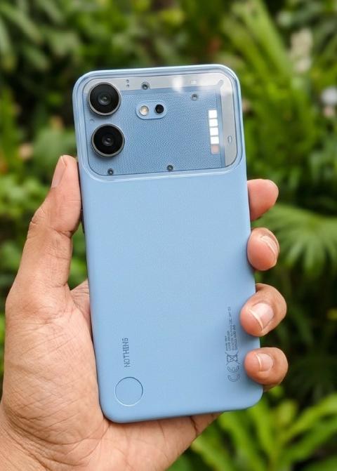 Nothing Phone（4b）背面设计，满分 10 分你打几分？