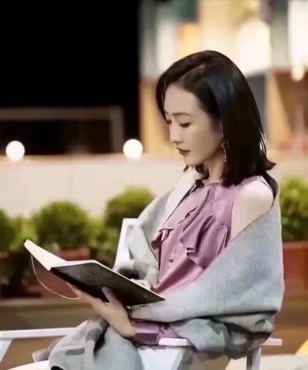 #晚餐后多久运动最佳?#一般来说，晚餐后 1.5 到 2 小时运动最佳。
 
晚