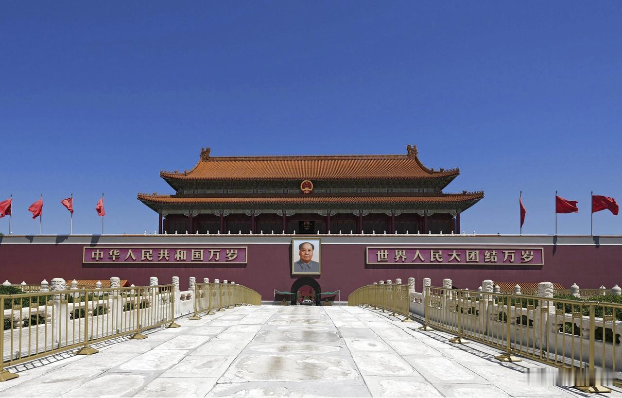 大众热议：《歌唱祖国》理应完整唱响，不该随意截断收尾
 
近期，一则关于规范《歌